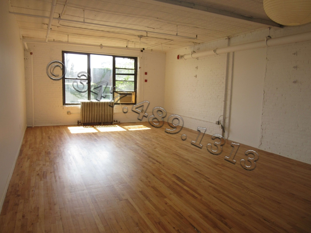 218 Bedford Avenue - Photo 2