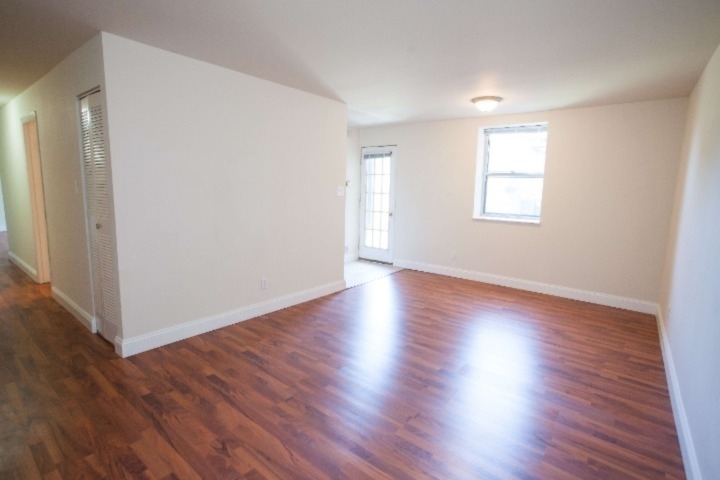 5660 Kingsbury Avenue - Photo 14