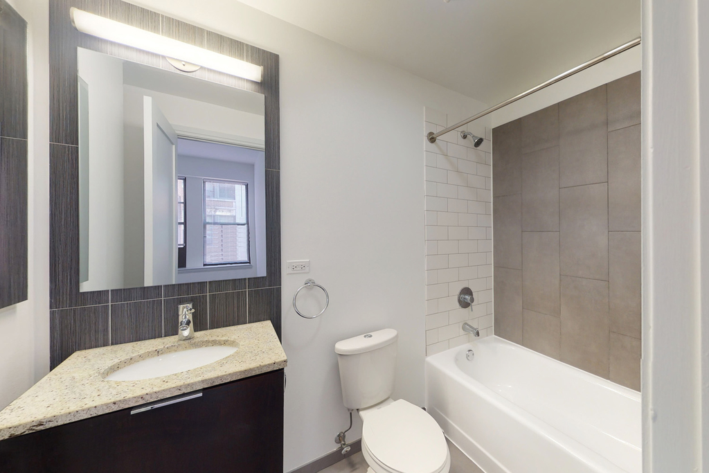 5307 South Hyde Park Boulevard - Photo 166