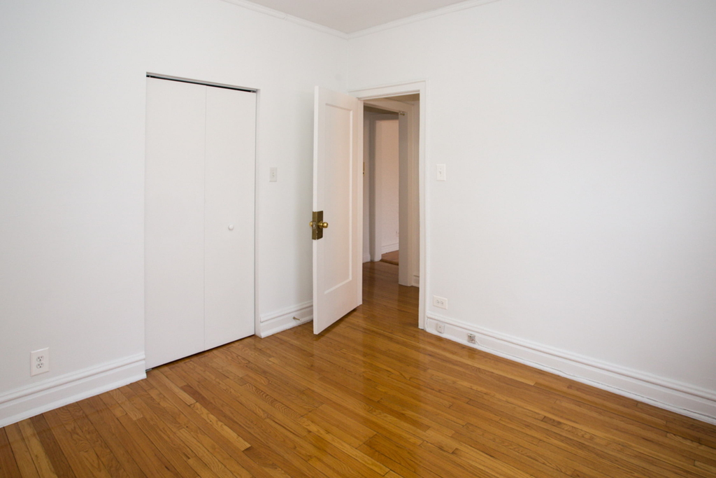 5415 S Woodlawn Ave. - Photo 22