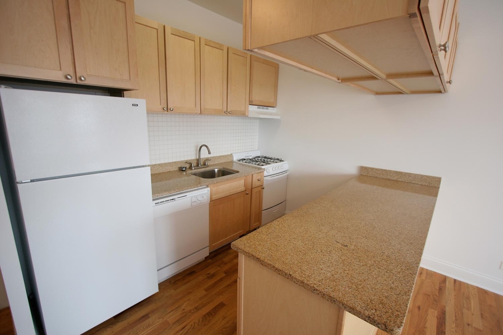 1120-1126 East 47th. Street - Photo 39