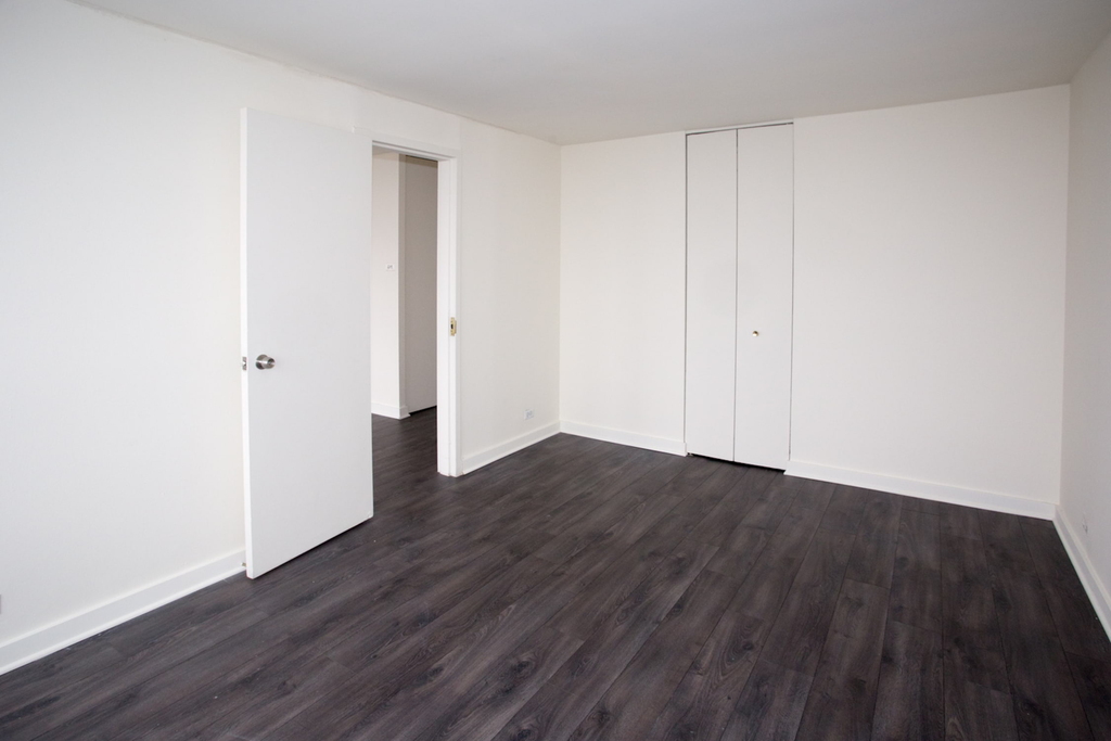 5035 S East End Ave - Photo 1033