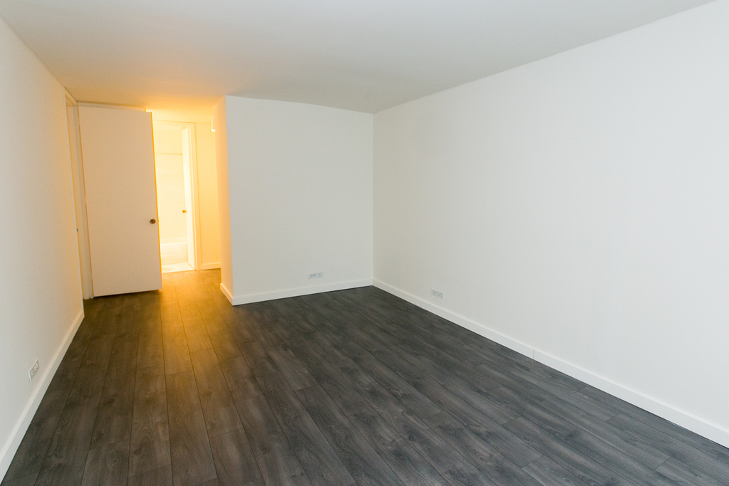 5035 S East End Ave - Photo 46
