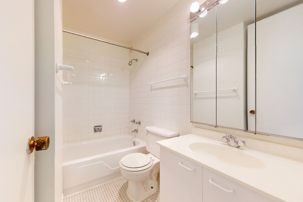 5035 S East End Ave - Photo 170