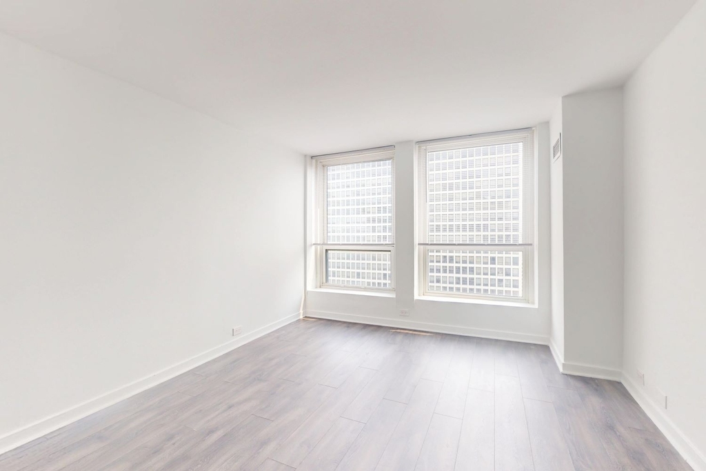 5035 S East End Ave - Photo 185