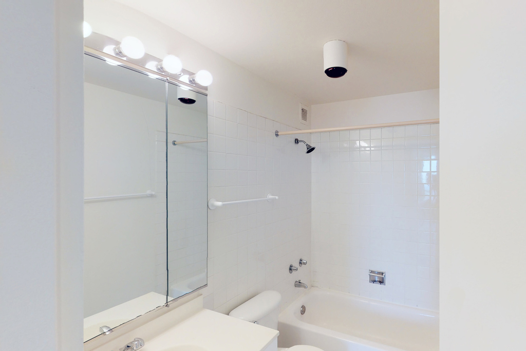 5035 S East End Ave - Photo 126