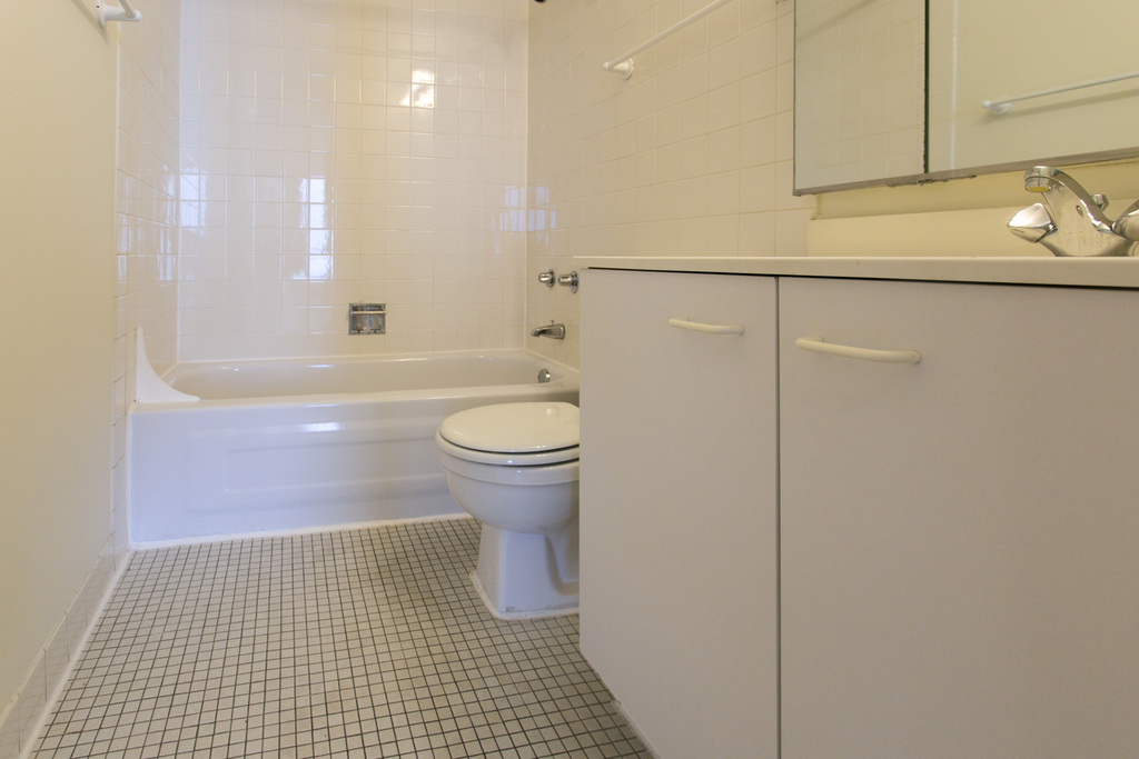 5035 S East End Ave - Photo 108