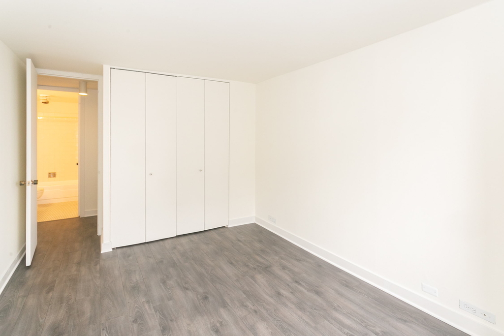 5035 S East End Ave - Photo 764