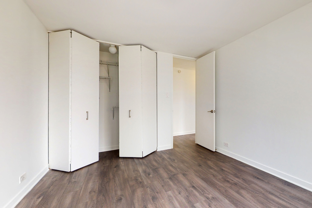 5035 S East End Ave - Photo 950