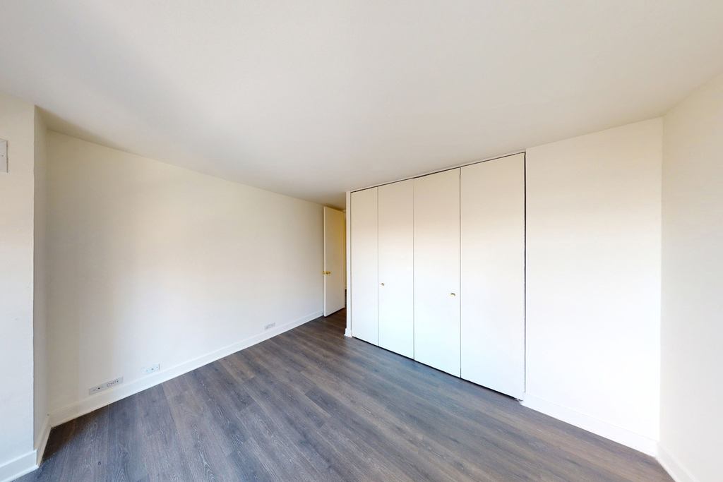 5035 S East End Ave - Photo 91