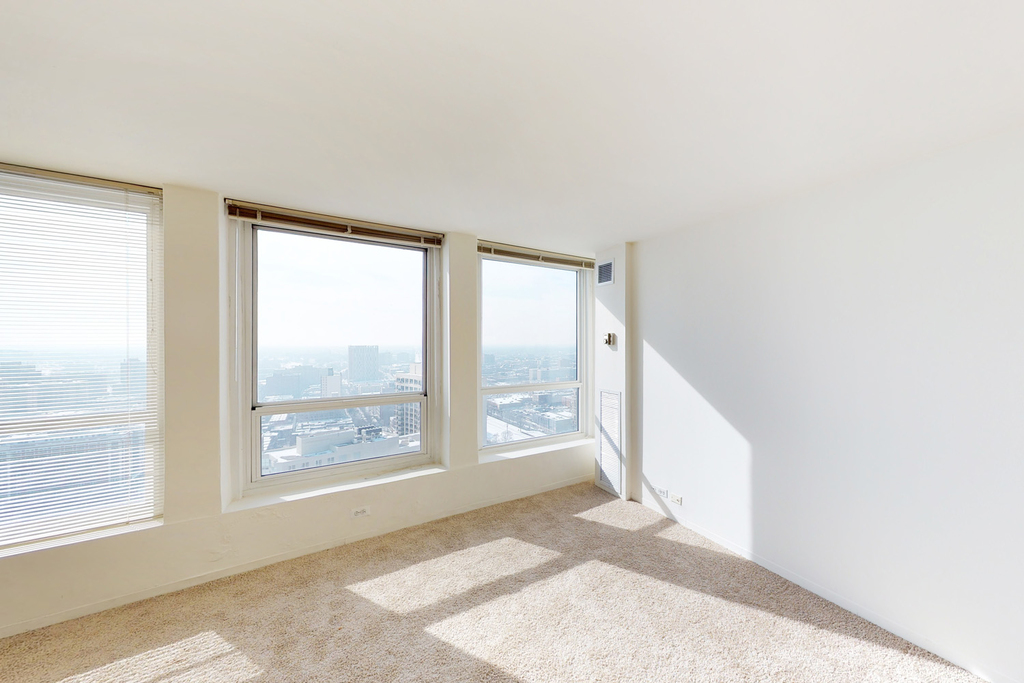 5035 S East End Ave - Photo 400