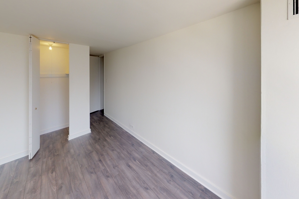 5035 S East End Ave - Photo 25