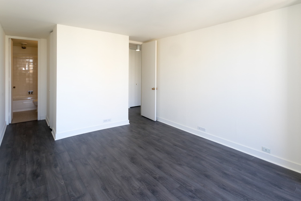 5035 S East End Ave - Photo 804