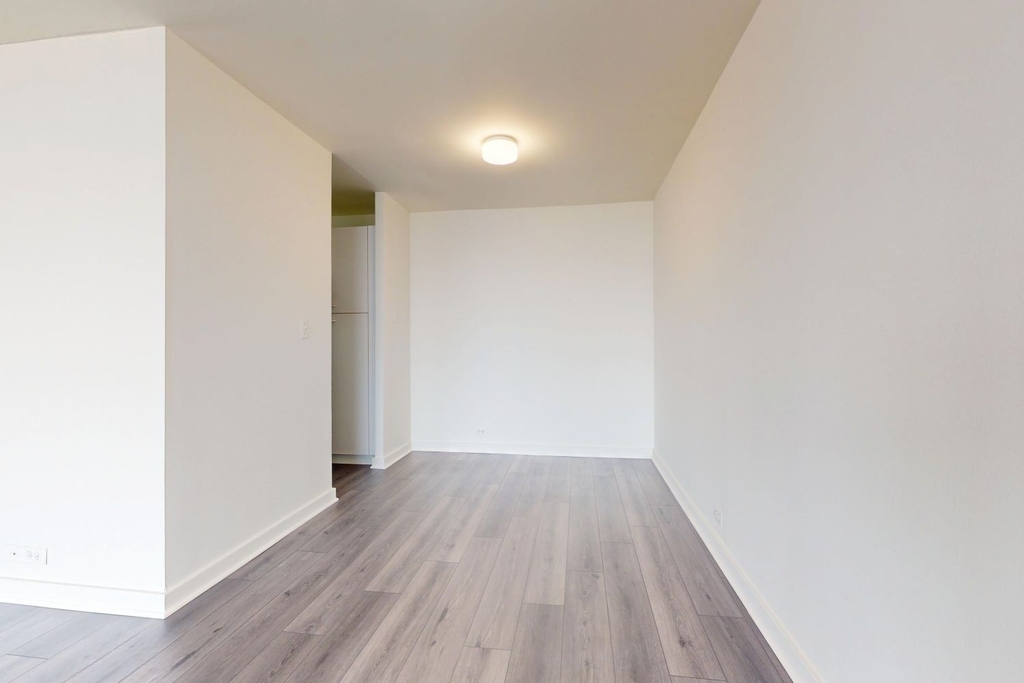 5035 S East End Ave - Photo 737