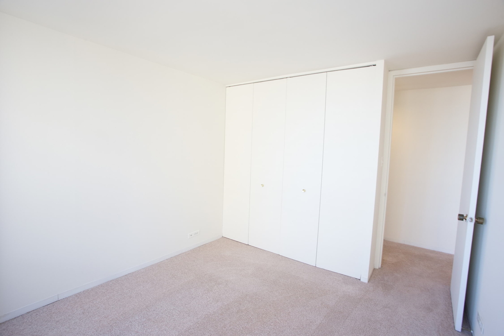 5035 S East End Ave - Photo 1076