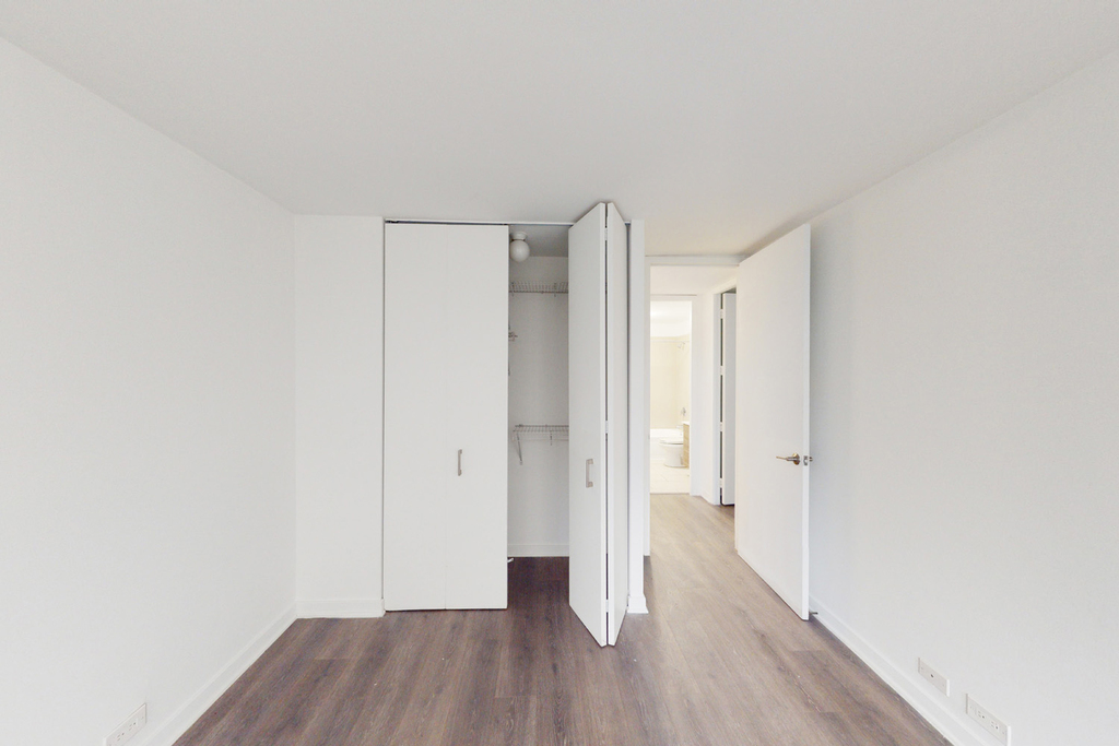 5035 S East End Ave - Photo 1203