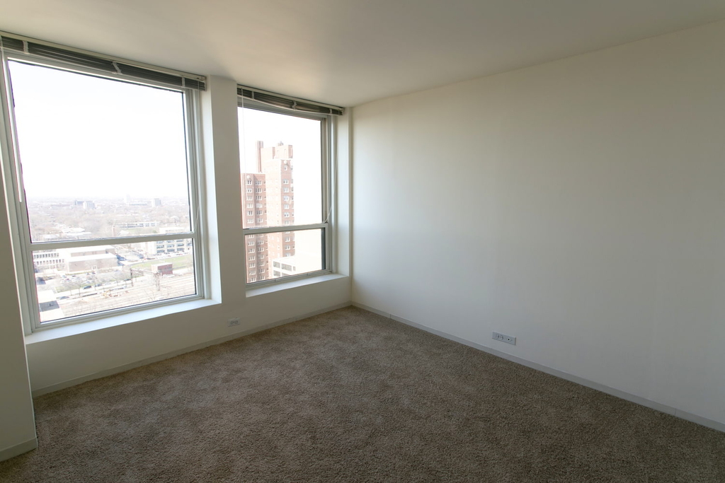 5035 S East End Ave - Photo 1178