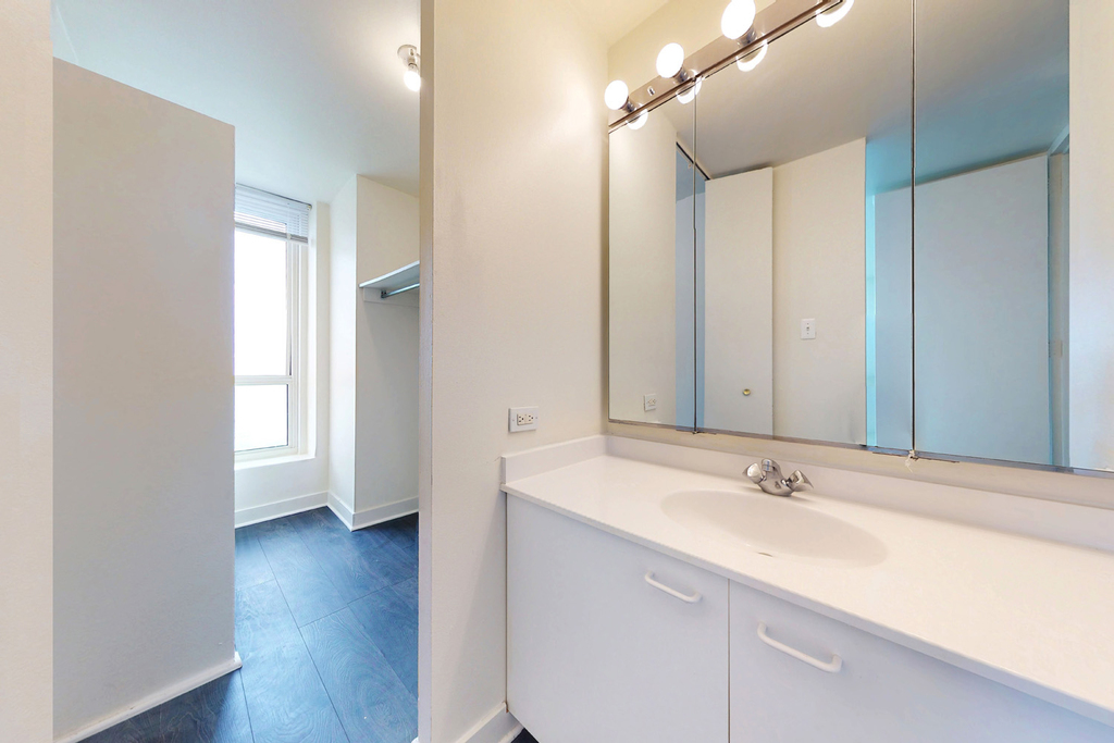 5035 S East End Ave - Photo 236