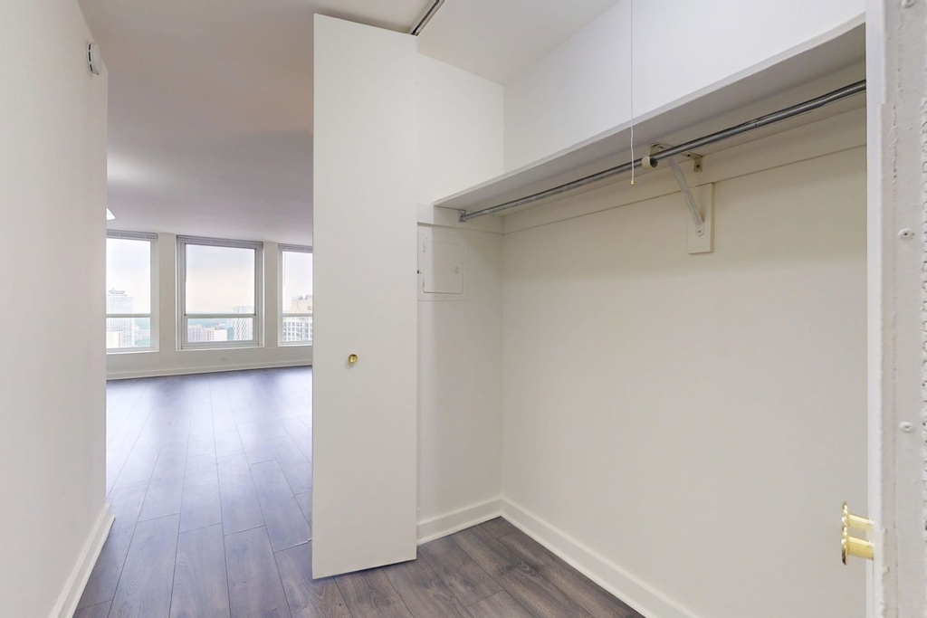 5035 S East End Ave - Photo 581