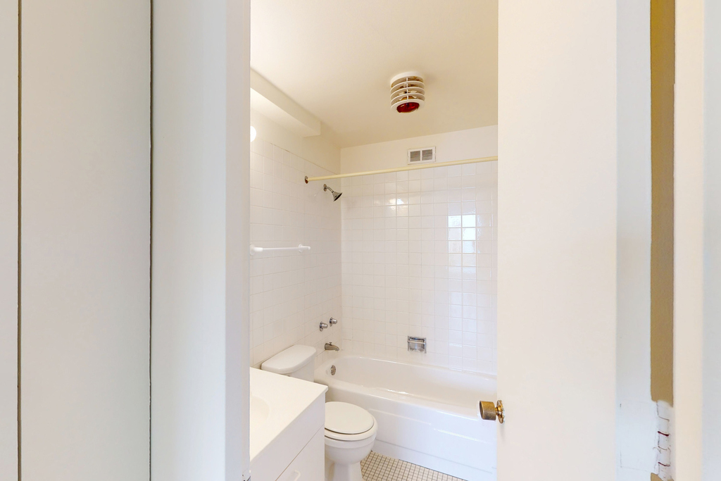 5035 S East End Ave - Photo 221