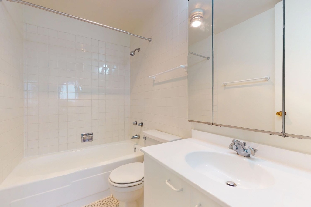 5035 S East End Ave - Photo 745