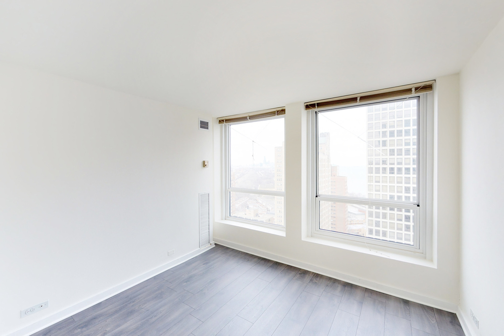 5035 S East End Ave - Photo 320