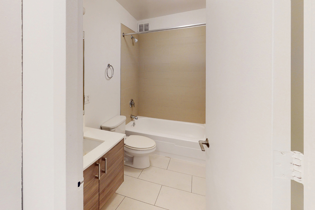 5035 S East End Ave - Photo 19