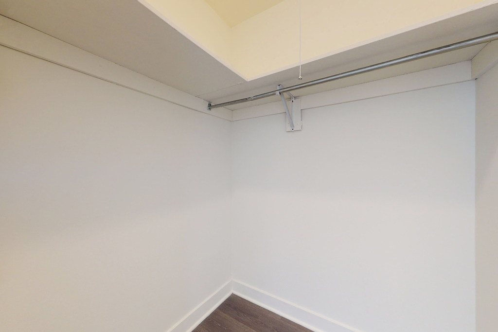 5035 S East End Ave - Photo 283