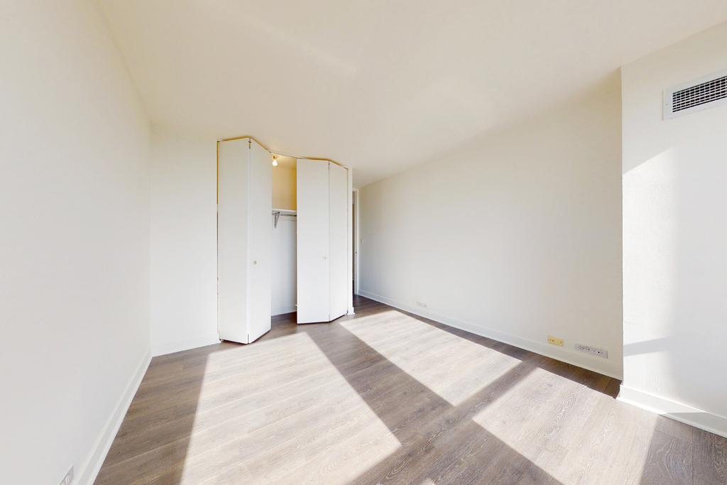5035 S East End Ave - Photo 140