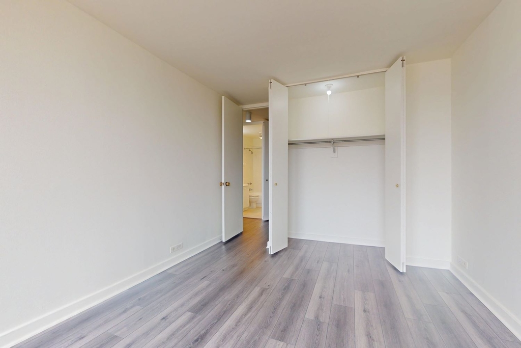 5035 S East End Ave - Photo 740