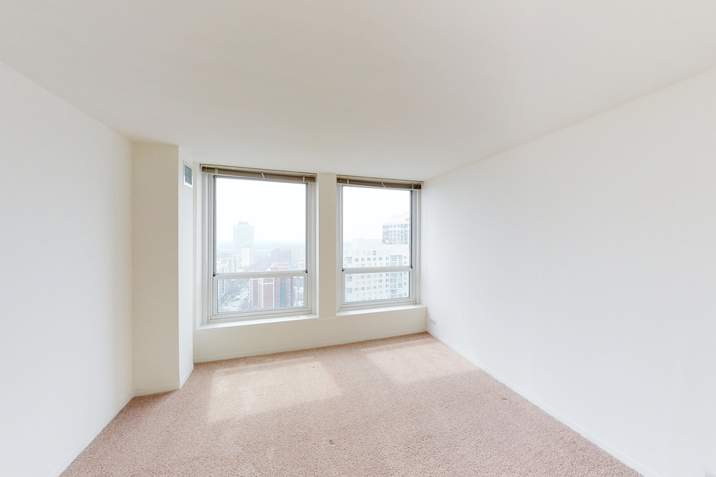 5035 S East End Ave - Photo 204