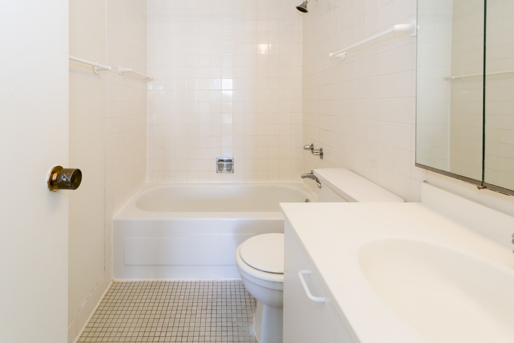 5035 S East End Ave - Photo 1061