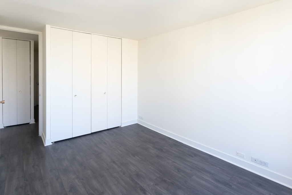 5035 S East End Ave - Photo 803