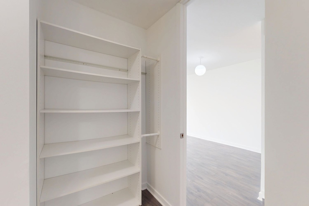 5035 S East End Ave - Photo 298