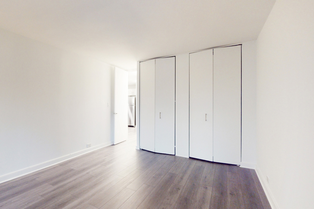 5035 S East End Ave - Photo 414