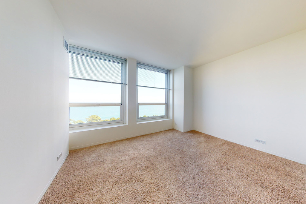 5035 S East End Ave - Photo 691