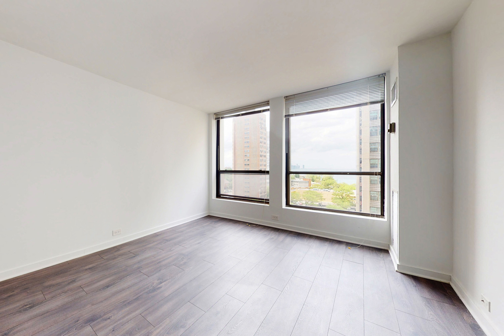 5035 S East End Ave - Photo 961