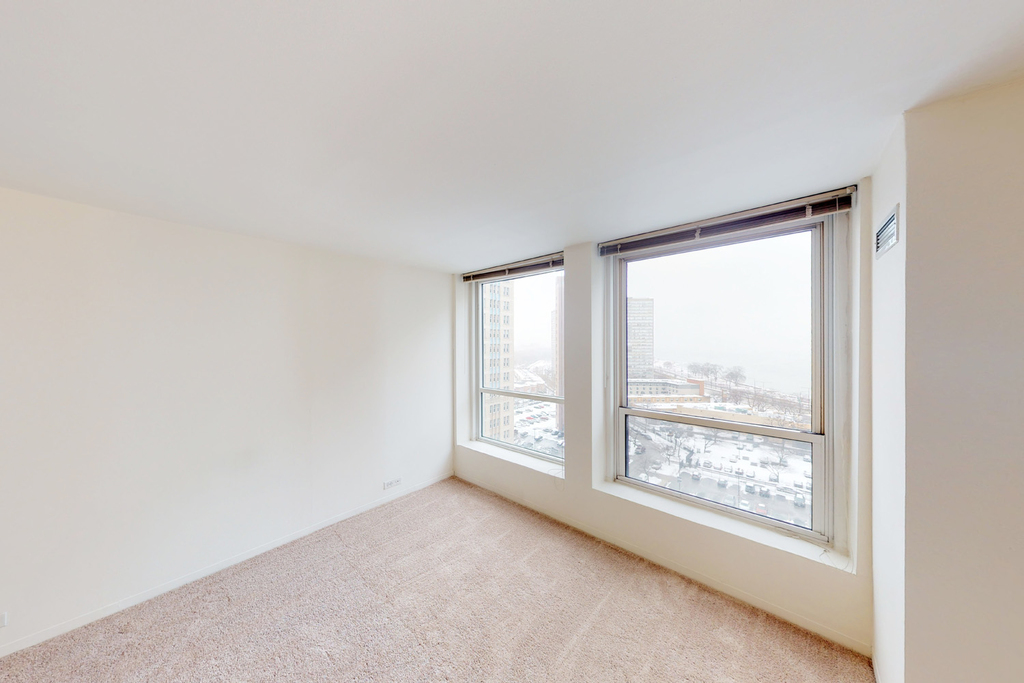 5035 S East End Ave - Photo 873