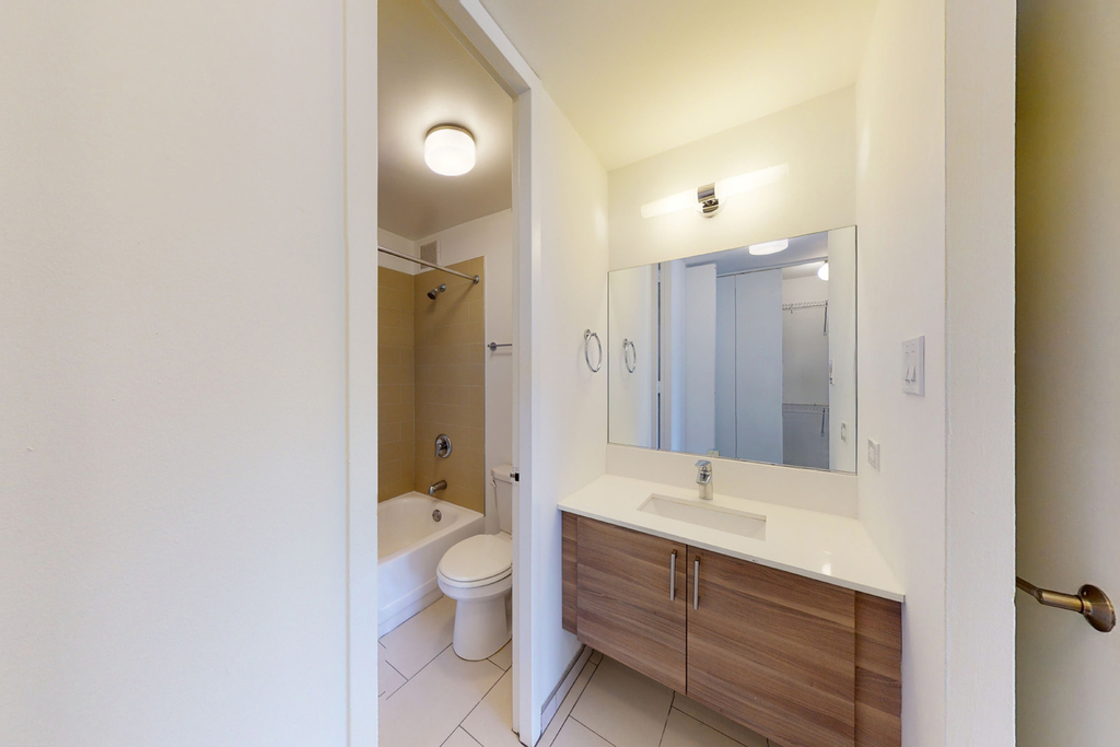 5035 S East End Ave - Photo 1102