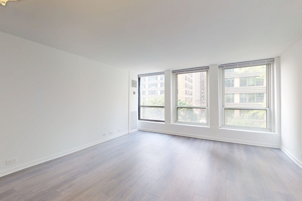 5035 S East End Ave - Photo 360