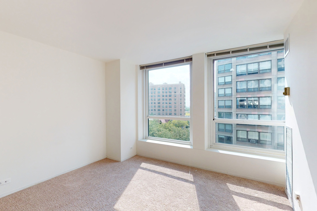 5035 S East End Ave - Photo 892