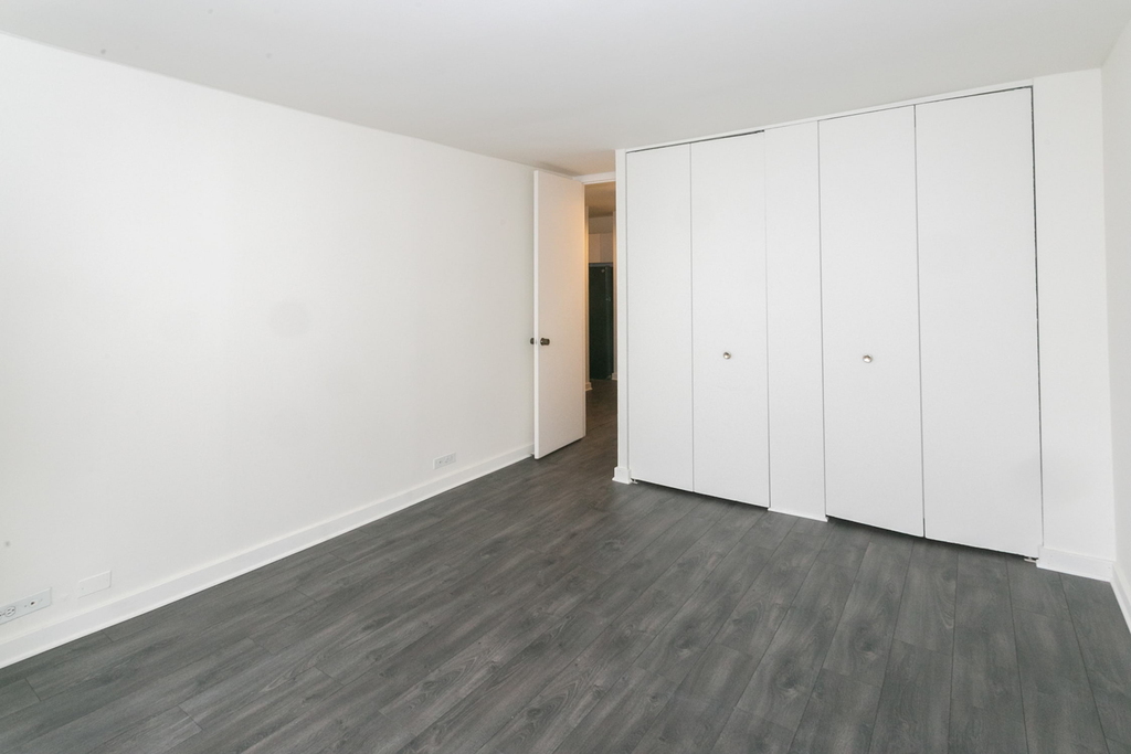 5035 S East End Ave - Photo 771