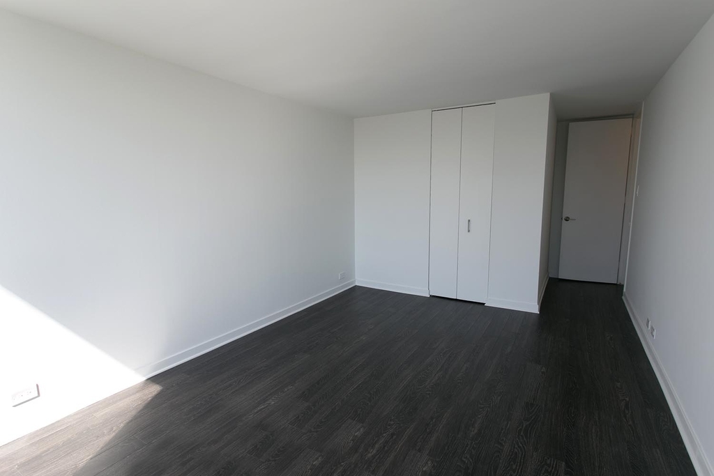 5035 S East End Ave - Photo 275