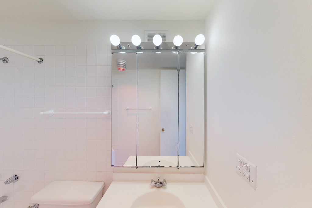 5035 S East End Ave - Photo 1047