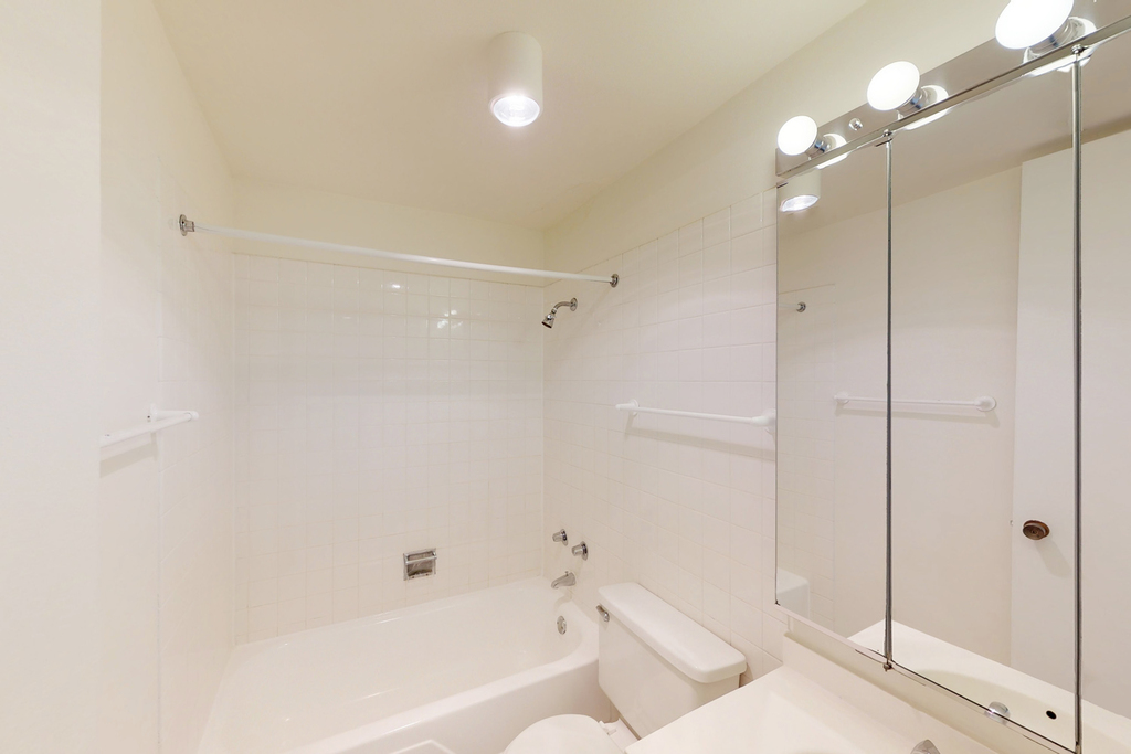 5035 S East End Ave - Photo 939