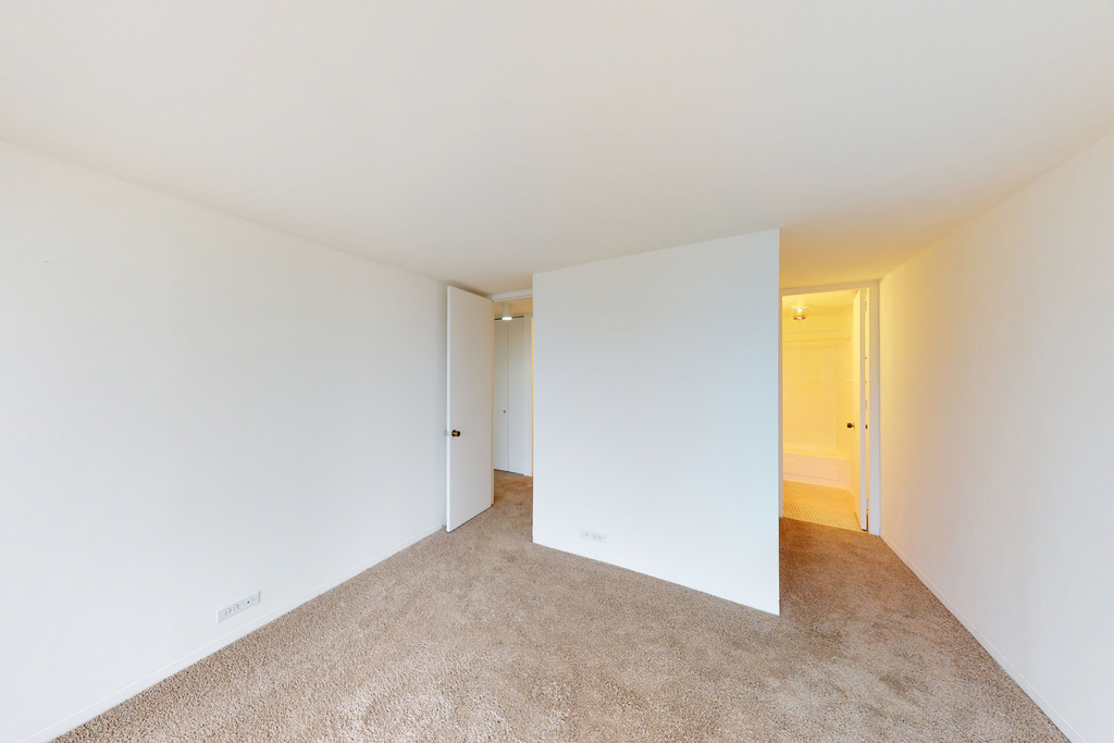 5035 S East End Ave - Photo 517