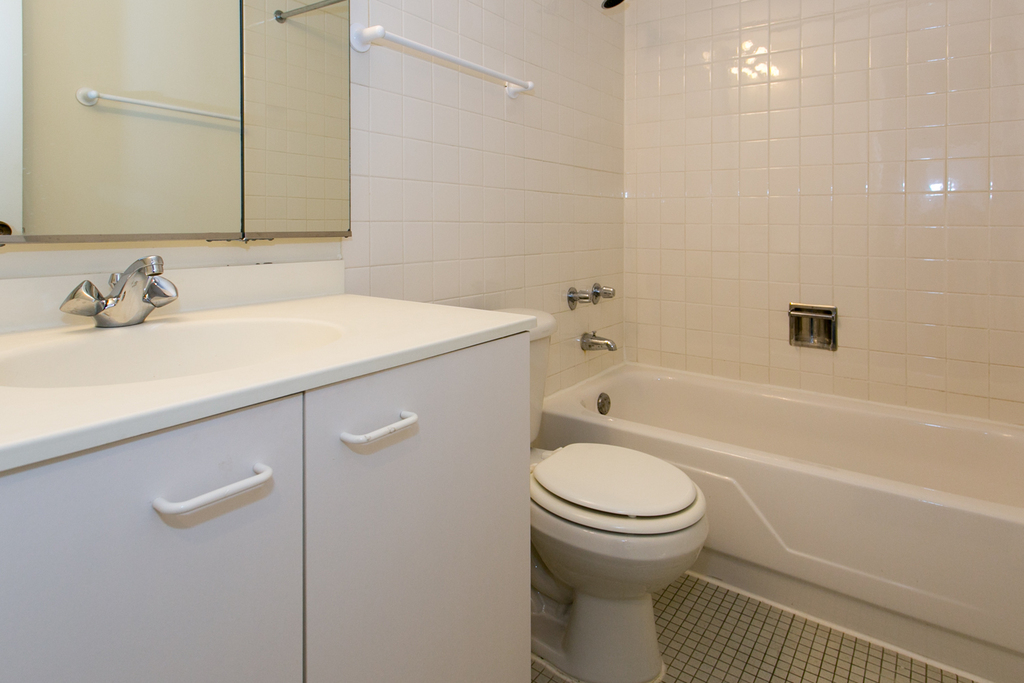 5035 S East End Ave - Photo 84