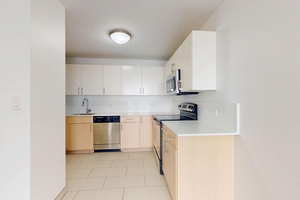 5035 S East End Ave - Photo 180