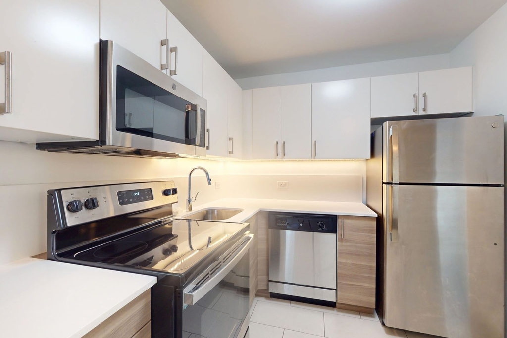 5035 S East End Ave - Photo 367