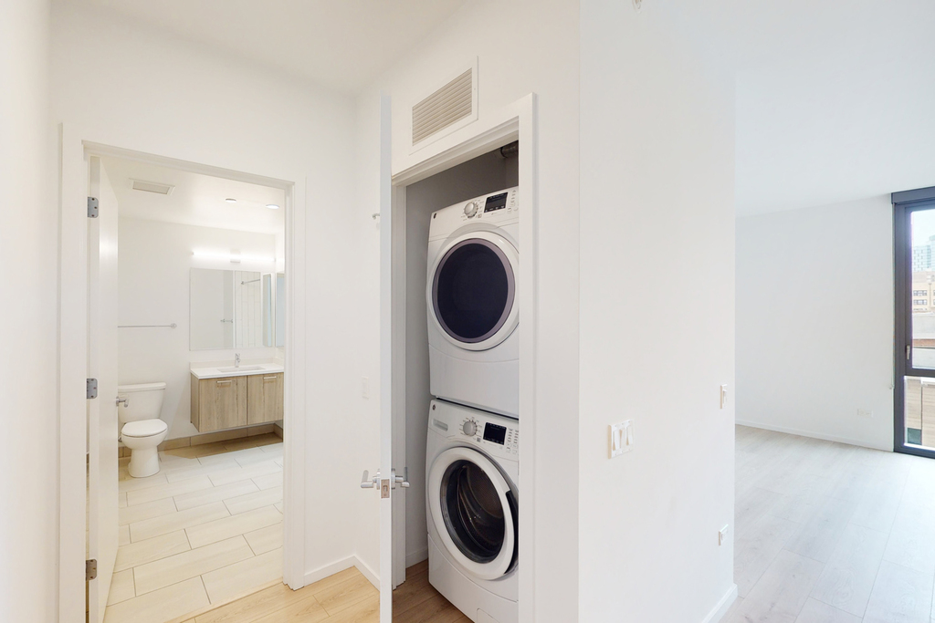 1616 E 56th Street - Photo 53